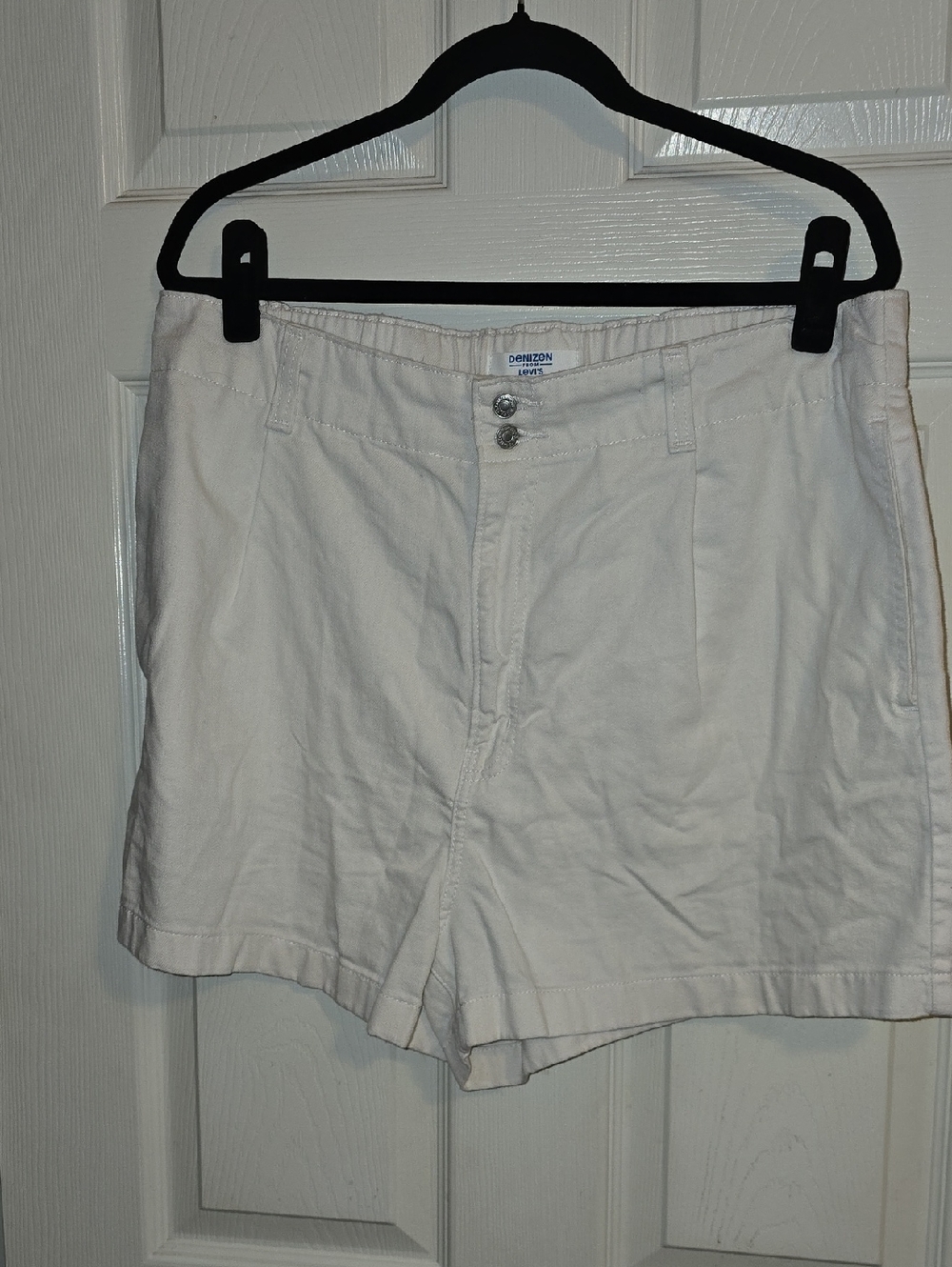 Denizen from‎ Levi's Cream Loose A-Line Shorts with Blue Label